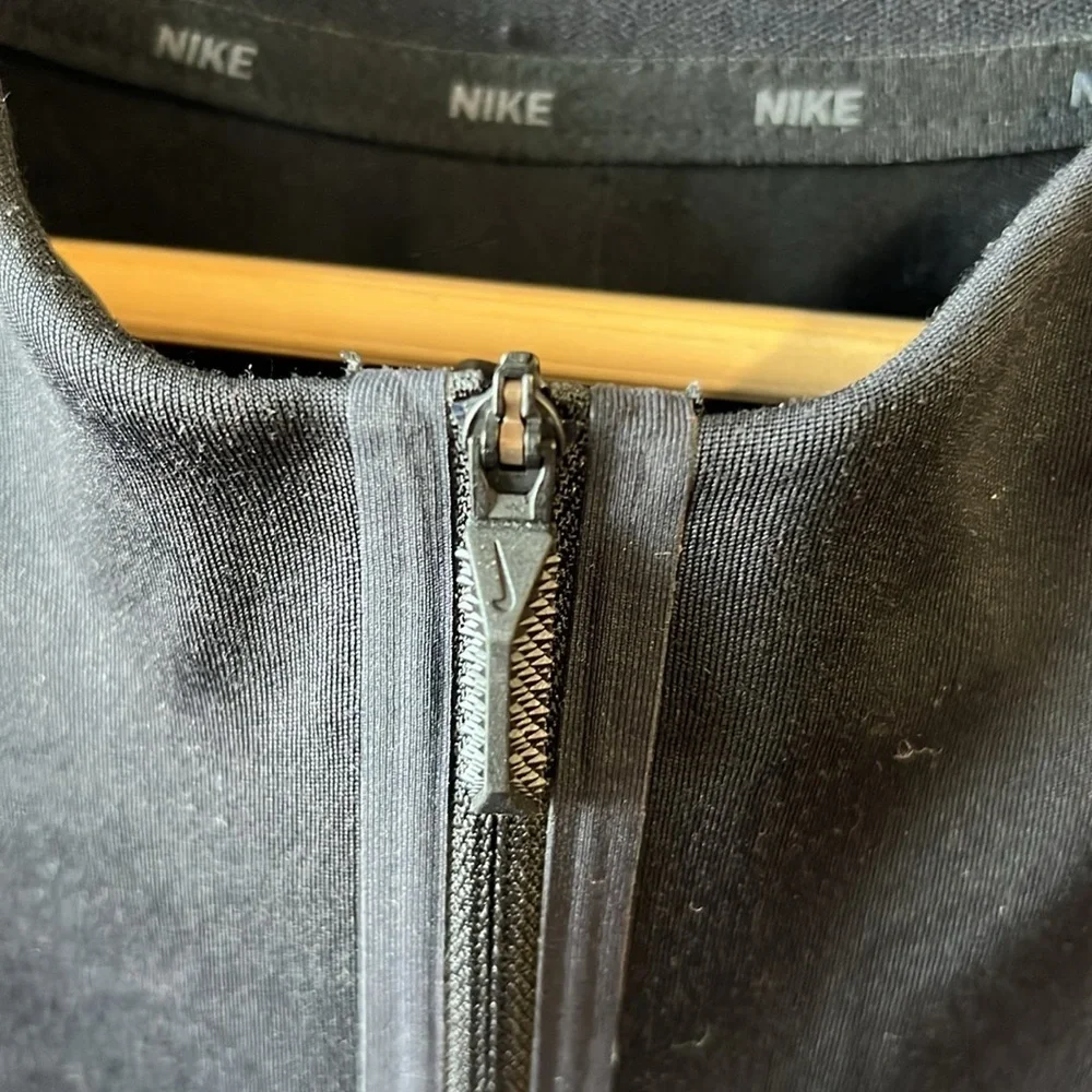 NIKE THERMA SPHERE DRI-FIT REPEL BLACK HALF ZIP ATHLETIC JACKET SIZE LARGE - Picture 2 of 5